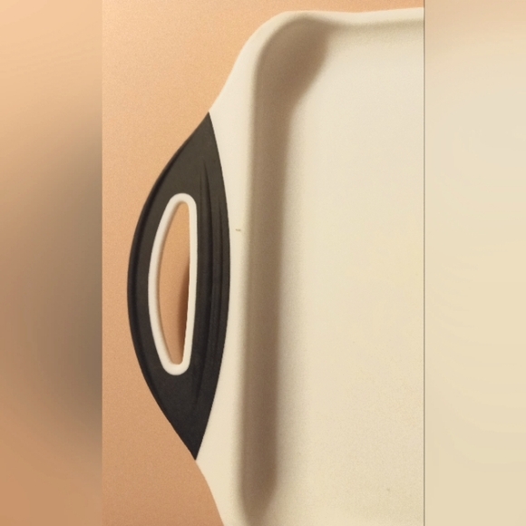 Dexas White Cutting Board with Black & White Handle - Picture 2 of 5